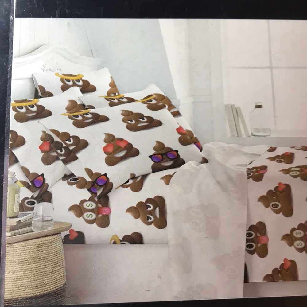 Queen EMOJI sheet set